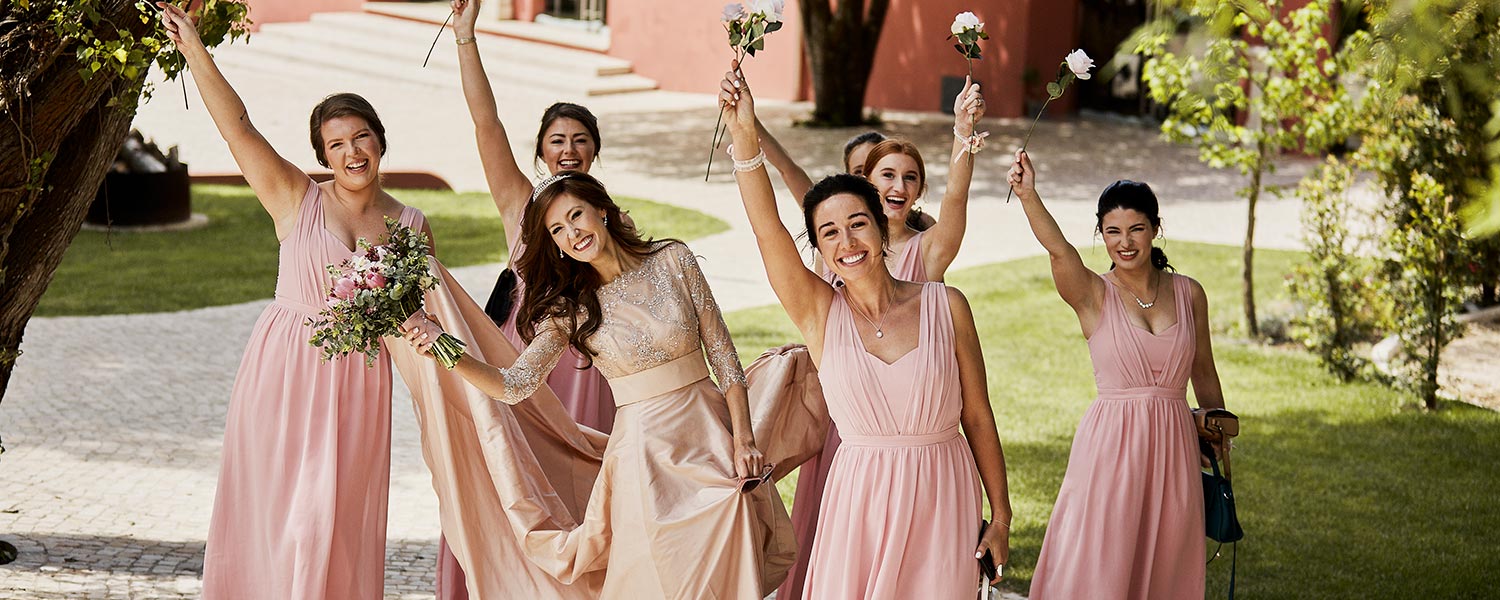 Experience the Elegance of Silk: Roisin Cross Silks Launches New E-Commerce Website