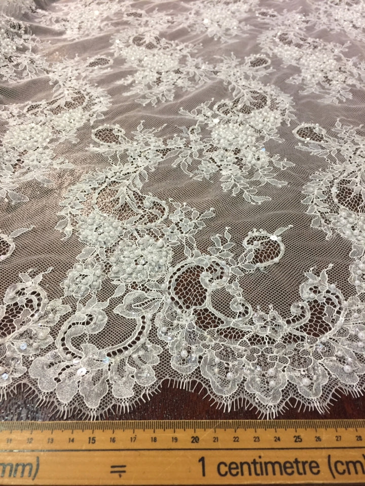 P645 Silver - €170 per Metre